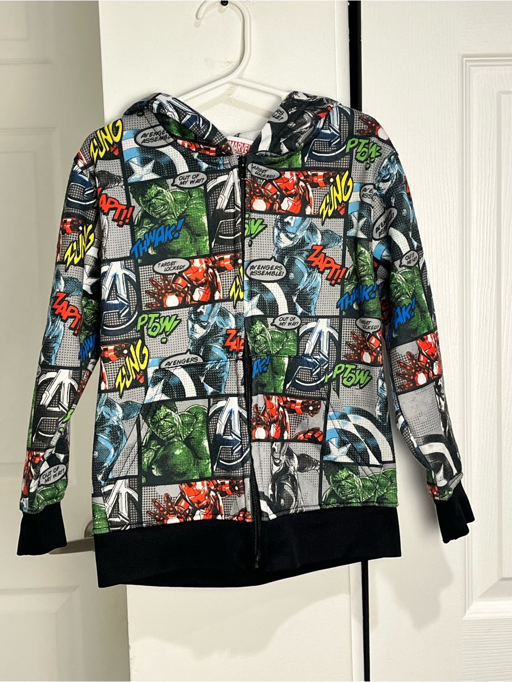Marvel Avengers All-Over Print Zip Up Hoodie Kids Size 5/6 Hulk Captain America